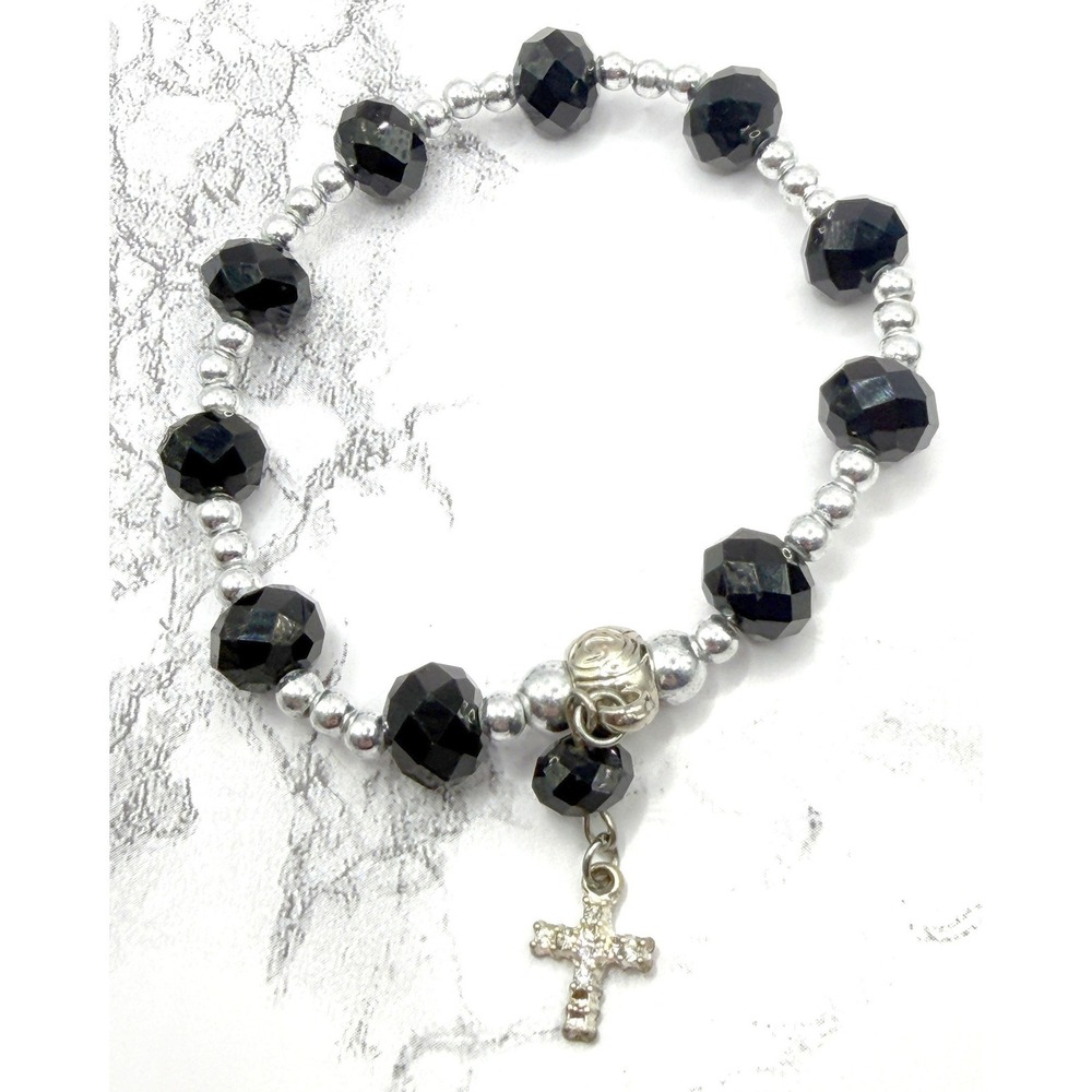 Black Glass Bead Stretch Bracelet Silver Beads Rhinestone Cross‎ Charm Faith